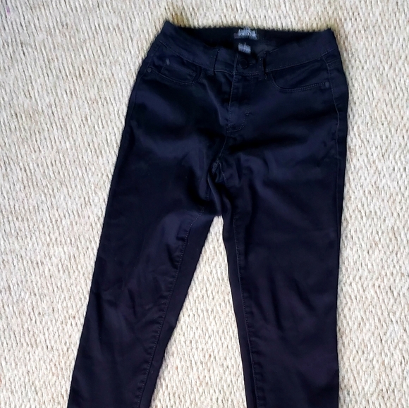 Black Skinny Jeans - Picture 2 of 3